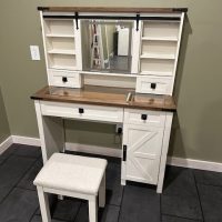 Makeup Vanity